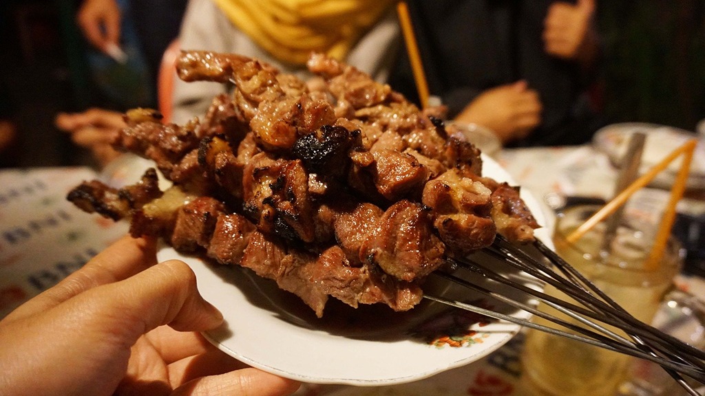 Kuliner Lezat yang Membuat Ketagihan Sate Klatak Khas Jogja