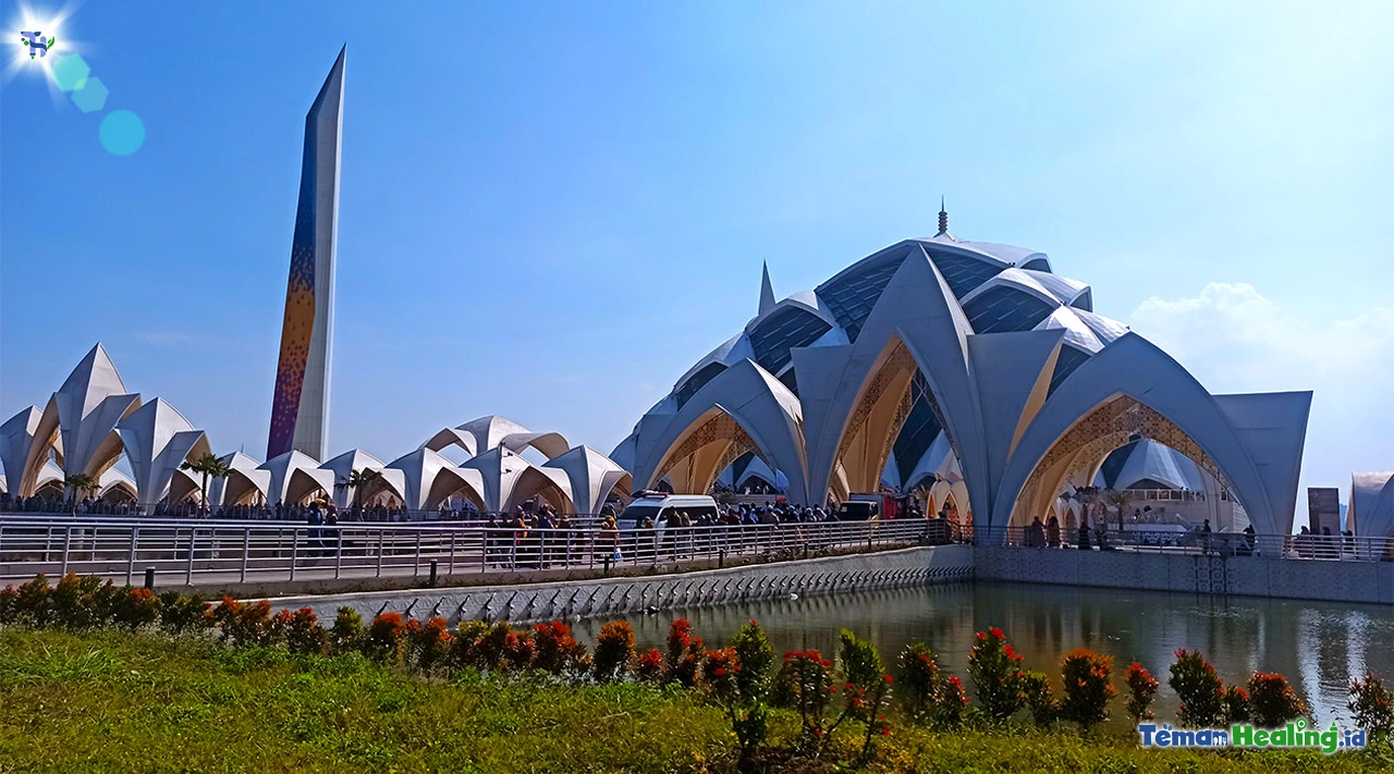 Lokasi Masjid Al Jabbar