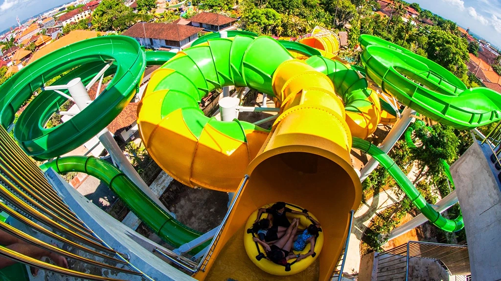 Daftar Waterpark dan Waterboom Terbesar di Indonesia Waterbom Bali
