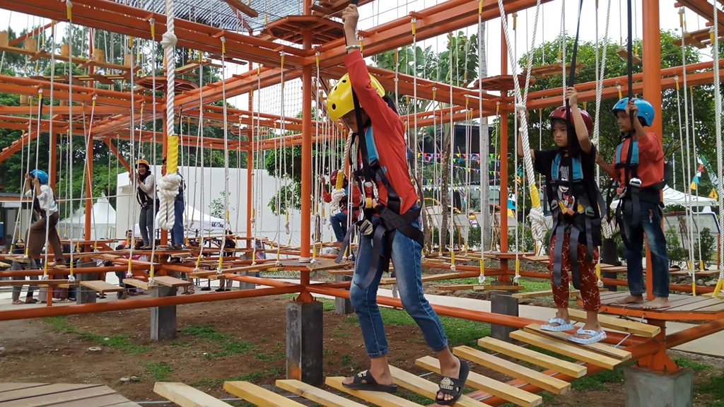 Daftar Tempat Wisata di Bogor Ini Cocok Banget untuk Liburan Keluarga dan Ramah Anak Rivera Outbound & Edutainment