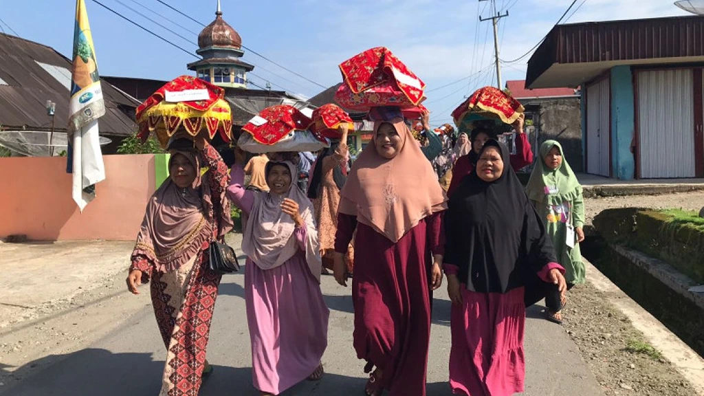 Manjalang Mamak di Sumatera Barat